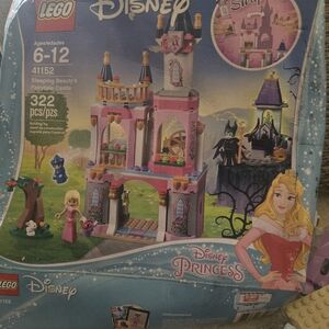 LEGO Disney Sleeping Beauty's Fairytale Castle Set